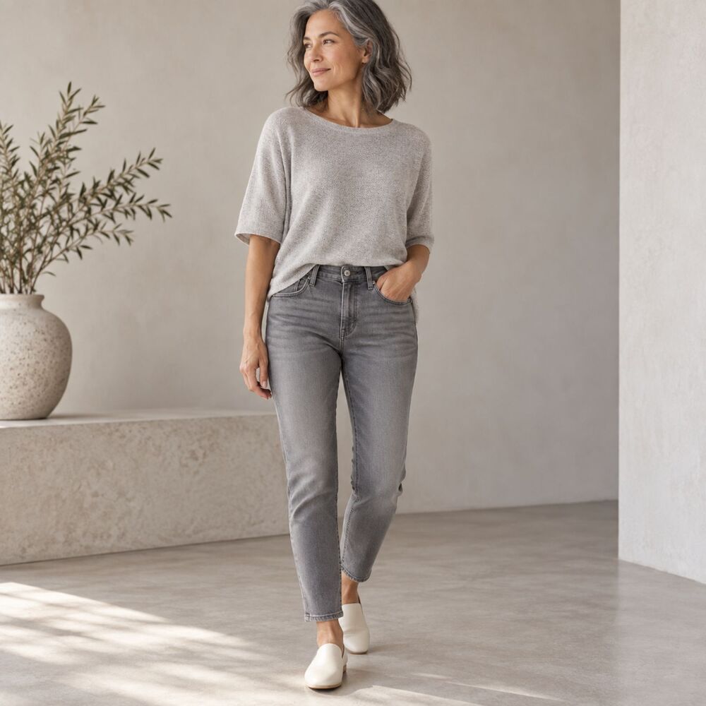 Eileen Fisher Skinny Leg Jeans Grey Size 2 NWOT